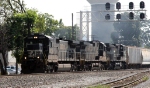 NS 8802 leads train 351 southbound past the signals at Aycock